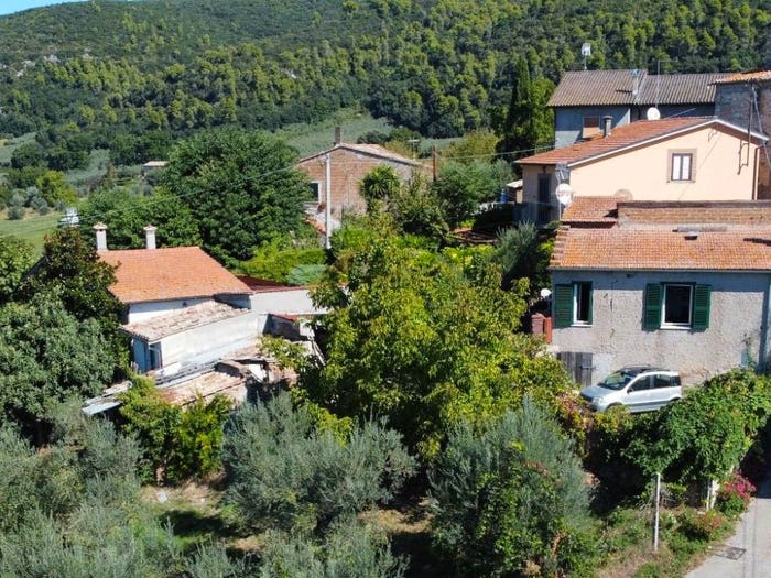 Casa bilocale in vendita in Via Sant'Andrea, Sant'andrea, Montebuono
