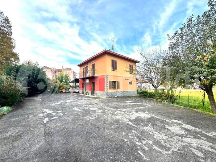 Casa con 5 locali in vendita in VIA TORINO, Centro, Airasca