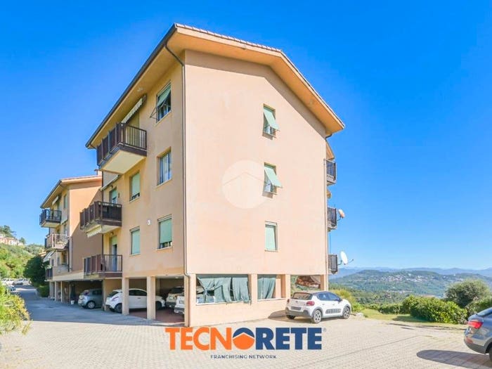 Appartamento trilocale in vendita in Via castellazzo, Montalbano Valdurasca, La Spezia