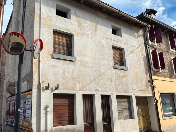 Casa quadrilocale in vendita in Centro, Casarsa della Delizia