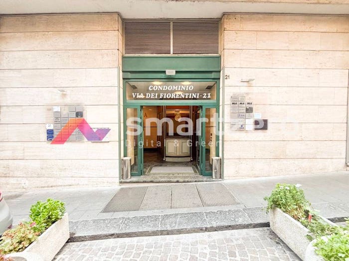 Appartamento bilocale in vendita in Via dei Fiorentini, Porto Municipio, Napoli