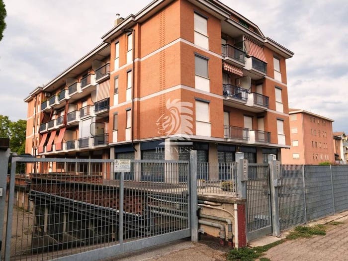 Appartamento quadrilocale in vendita in Via Canelli, Corso Savona Trincere, Asti
