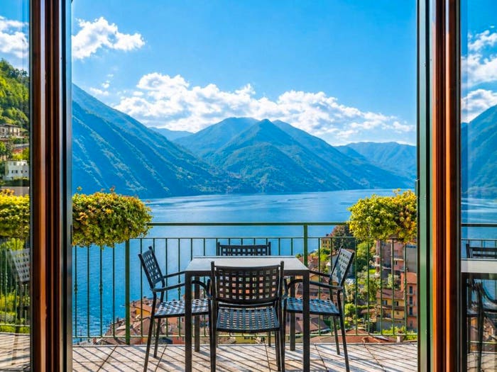 Appartamento trilocale in vendita in Via Vall'Intelvi, Centro, Argegno