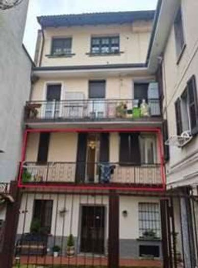 Appartamento bilocale in vendita in Via Monte Grappa, Centro, Ponte Lambro