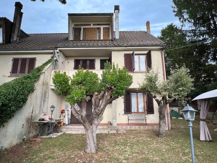 Casa con 5 locali in vendita in Via Provinciale Delle Colline No Number, Montaione