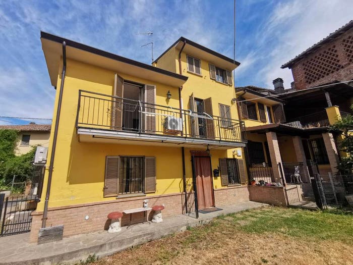 Casa con 6 locali in vendita in Via Rampa, San Rocco, Corvino San Quirico