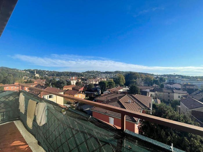 Appartamento bilocale in vendita in Via Cornello, Centro, Calco