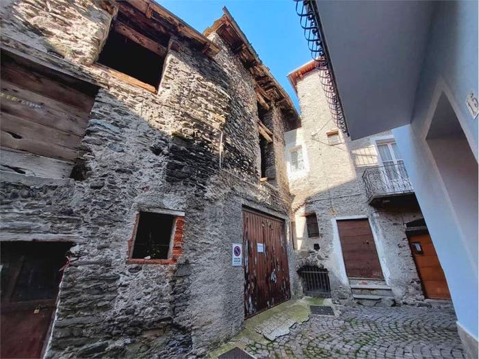 Casa trilocale in vendita in Via delle Alpi, Ormea