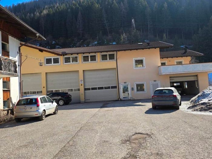 Casa trilocale in vendita in Via Strada Della Comunità De Fiem, Centro, Moena