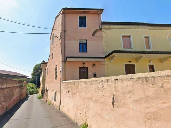 Casa quadrilocale in vendita in Piazza Europa, Credera, Credera Rubbiano