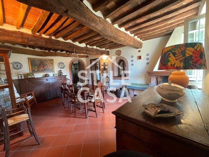 Casa con 6 locali in vendita in Orentano, Castelfranco di Sotto