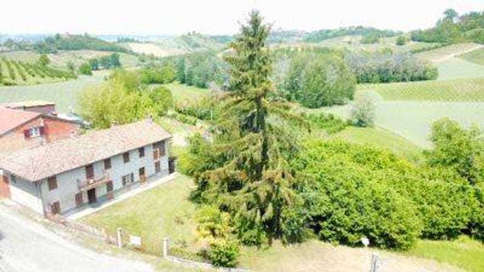 Appartamento con 5 locali in vendita in Via Tiglione San Sebastiano Mongardino, San Sebastiano, Mongardino