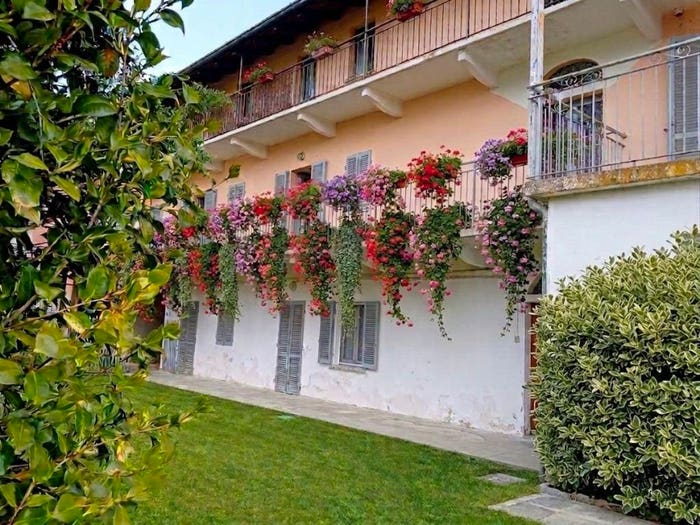 Casa con 5 locali in vendita in Rivara