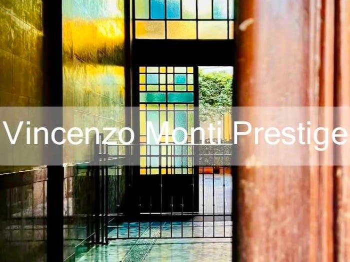 Casa con 6 locali in vendita in Via abbondio San Giorgio, Arco della Pace, Milano
