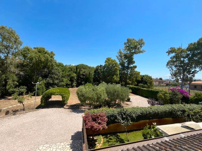 Appartamento trilocale in vendita in Strada Zi' Maria, Borgo Grappa, Latina