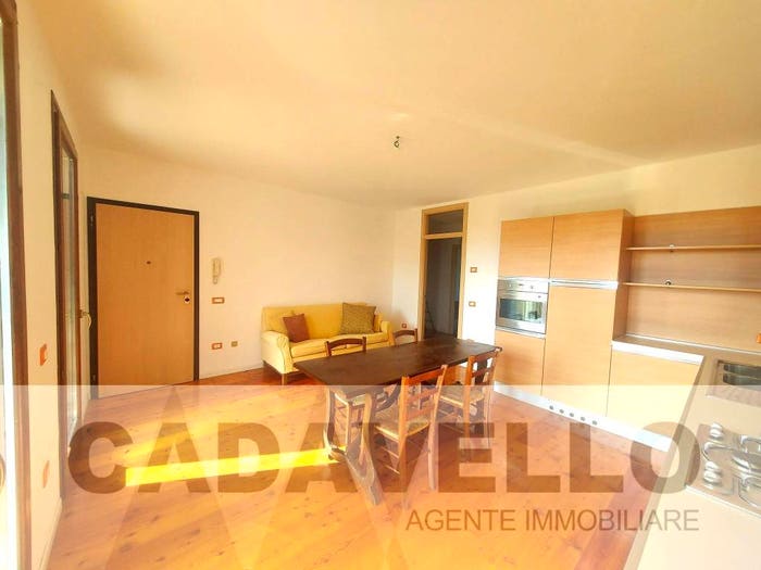 Appartamento trilocale in vendita in Centro, Arcade