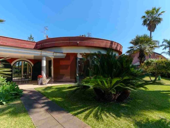 Casa con 6 locali in vendita in TRAVERSA V, Centro, Mascali