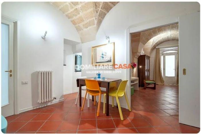 Appartamento trilocale in vendita in Via Ermenegildo Personé, Centro Storico, Lecce