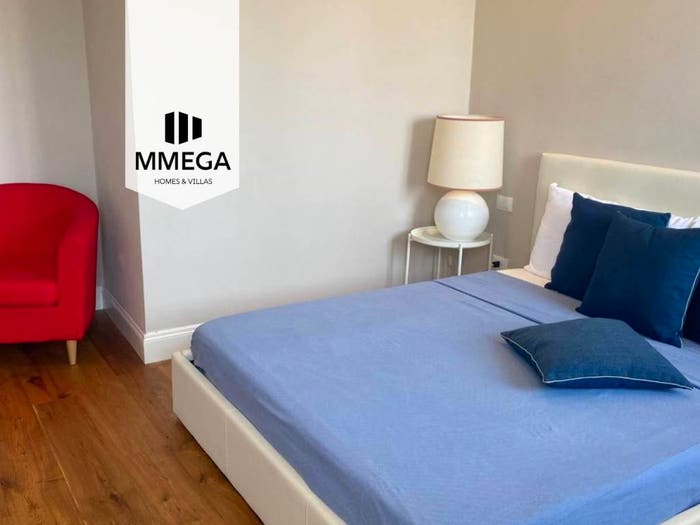 Appartamento con 6 locali in vendita in Via San Zanobi, San Marco SS Annunziata, Firenze