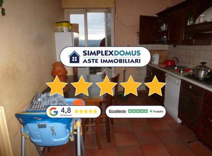 Appartamento quadrilocale in vendita in Via del Sole, Centro, Montegiorgio