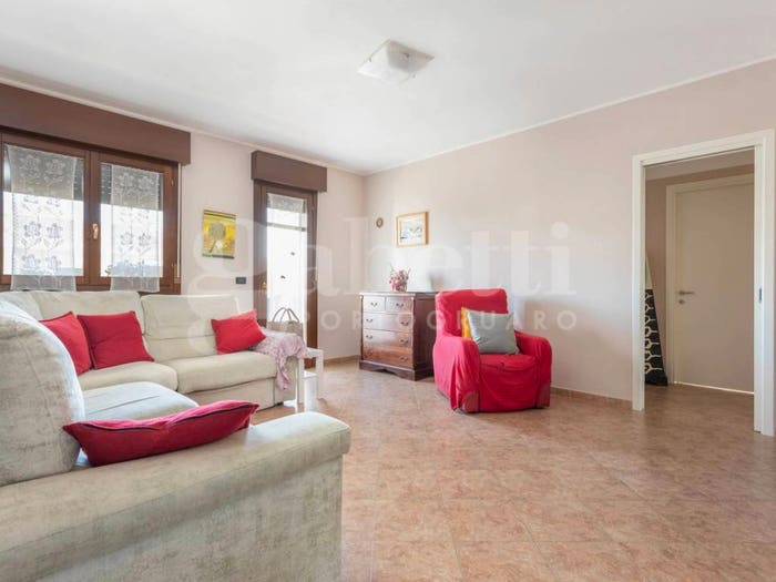 Appartamento con 6 locali in vendita in Via Tito, Centro, Portogruaro