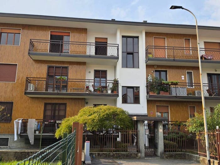 Appartamento bilocale in vendita in Via Popoli Uniti, Centro, Limbiate