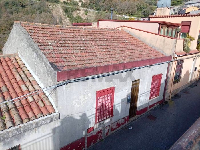 Casa con 6 locali in vendita in Via Gimello, Gimello, Rometta