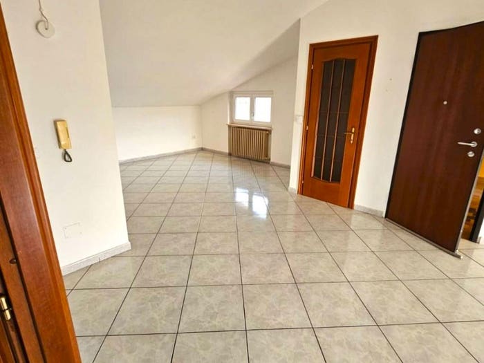 Appartamento trilocale in vendita in Via Aprile, Centro, Bene Vagienna