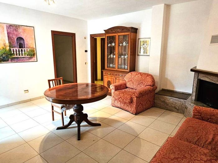 Appartamento con 5 locali in vendita in Via Luigi Pirandello, Matelica