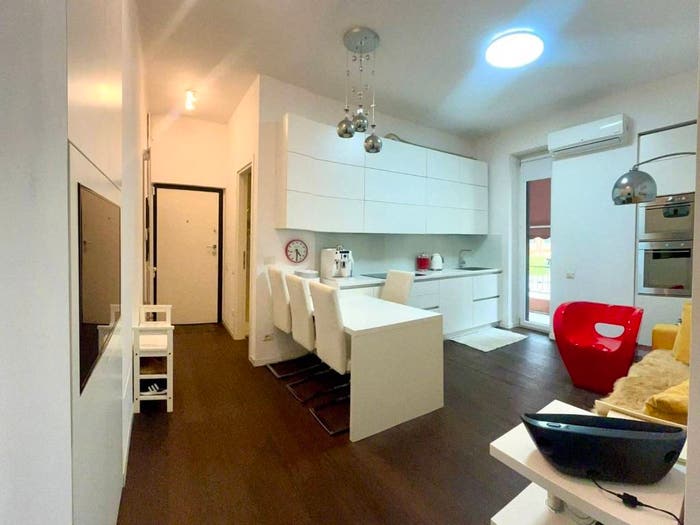 Appartamento trilocale in vendita in Via Mecenate, Quartiere Forlanini, Milano
