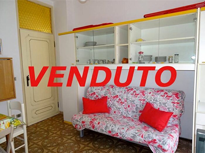 Appartamento bilocale in vendita in Via Eroi Cerialesi, Centro, Ceriale