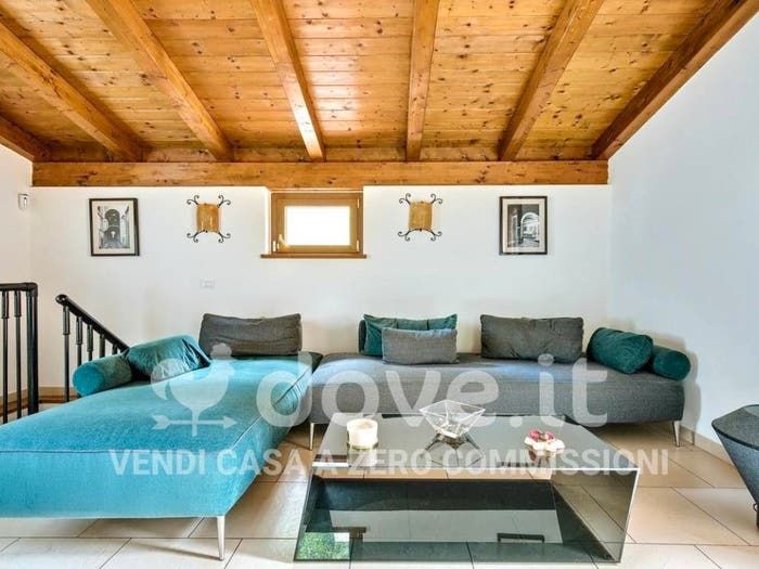 Appartamento con 5 locali in vendita in Via Aurelia Sud, Beverino