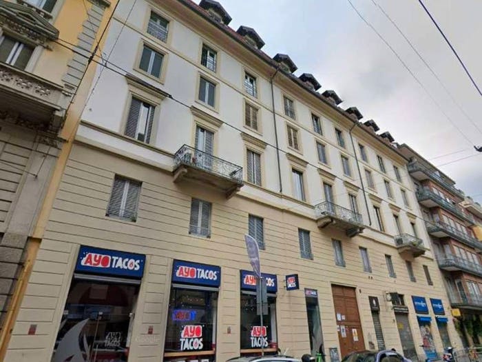 Appartamento trilocale in vendita in viale Col di Lana, Ticinese, Milano