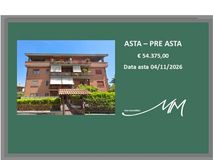 Appartamento trilocale in vendita in Via Bompietro, Rocca Cencia, Roma