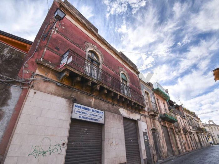 Casa quadrilocale in vendita in Via Dafnica, San Giovanni Tupparello, Acireale
