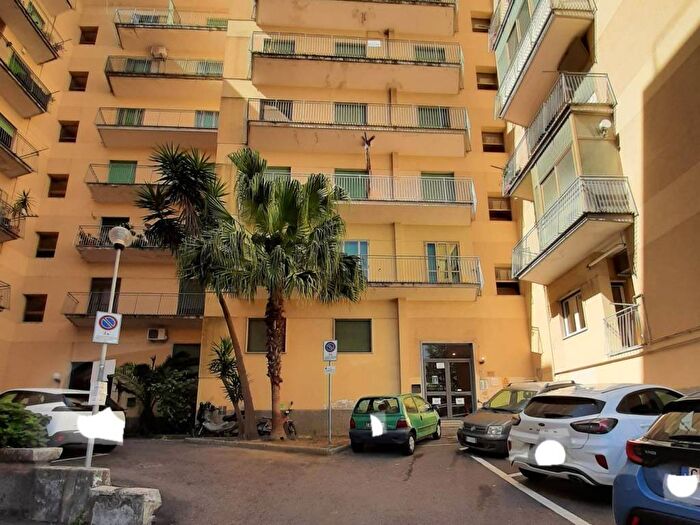 Appartamento con 5 locali in vendita in Viale Vincenzo De Filippis, Sant'Antonio De Filippis, Catanzaro