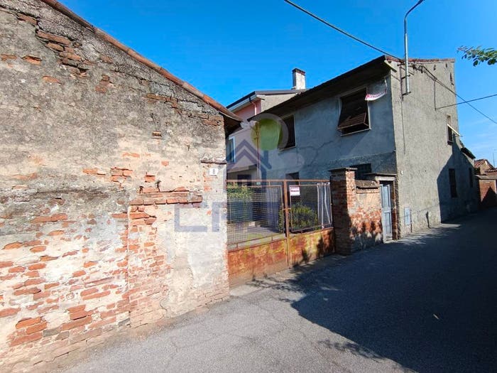 Casa trilocale in vendita in VICOLO SOLFERINO, Scandolara Ripa d'Oglio