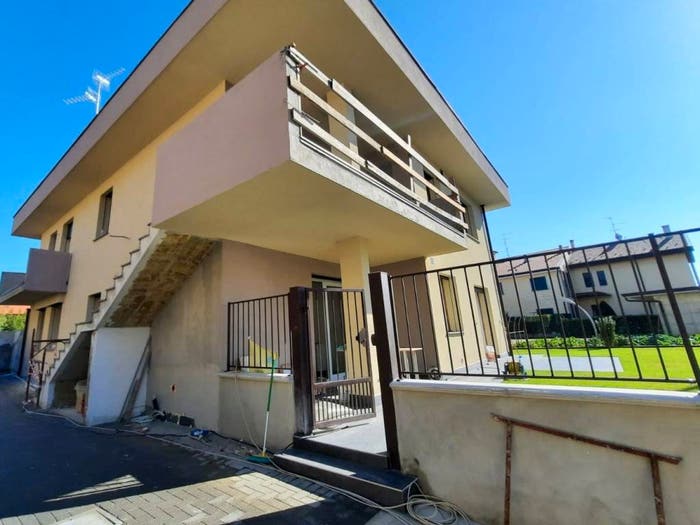 Appartamento trilocale in vendita in Via Leonardo da Vinci, Osio Sopra