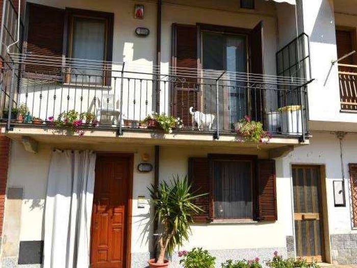Casa con 6 locali in vendita in Centro, Montà