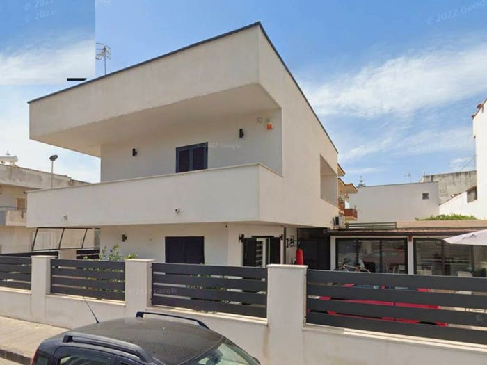 Casa quadrilocale in vendita in Via Padule, Mondragone