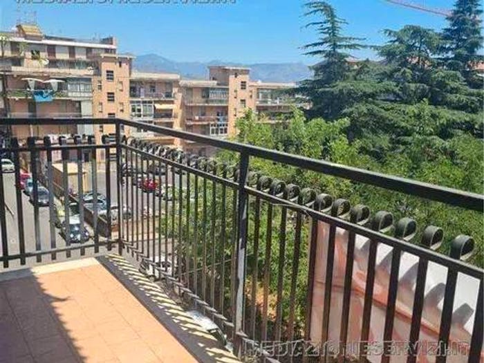 Appartamento con 6 locali in vendita in Centro, Giarre
