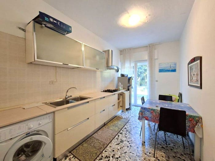 Appartamento trilocale in vendita in Viale Oriente, Pineta, Jesolo