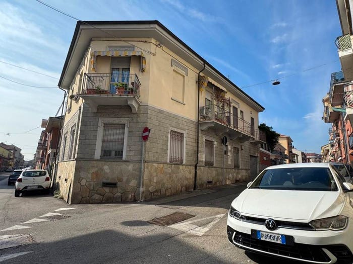 Appartamento con 5 locali in vendita in Via Fiume, San Pietro, Moncalieri