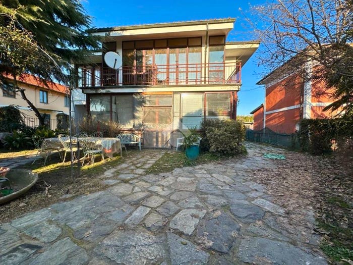 Casa con 6 locali in vendita in Via Don Zanetto, Centro, Carisio