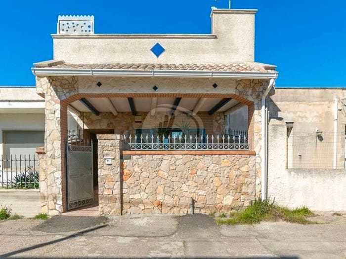 Casa trilocale in vendita in Via Canaletto, Centro, Nardò