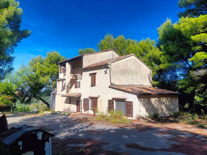 Casa con 6 locali in vendita in Frazione Massignano, Poggio Massignano, Ancona