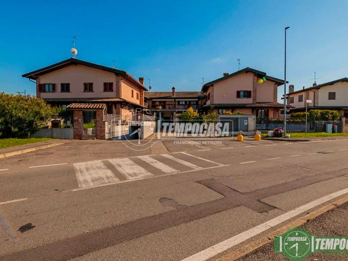 Appartamento bilocale in vendita in Via Santa Maria Assunta, Pieve Fissiraga