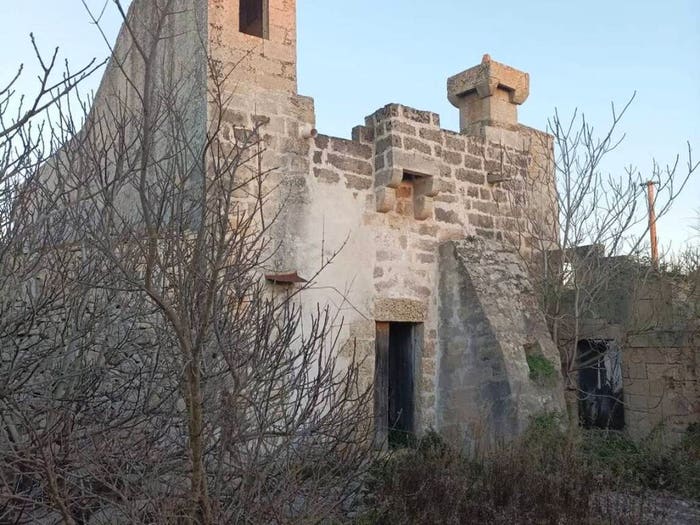 Casa con 6 locali in vendita in Via Corigliano D'Otranto No Number, Castrignano de' Greci