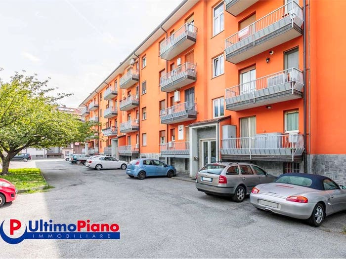 Appartamento quadrilocale in vendita in Via Buthier, Centro, Aosta