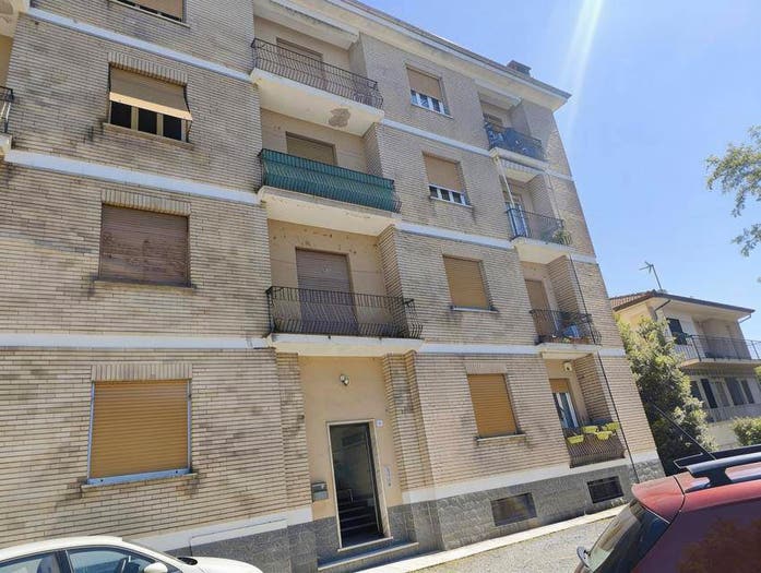 Appartamento trilocale in vendita in Via Ugo Foscolo, Novi Ligure